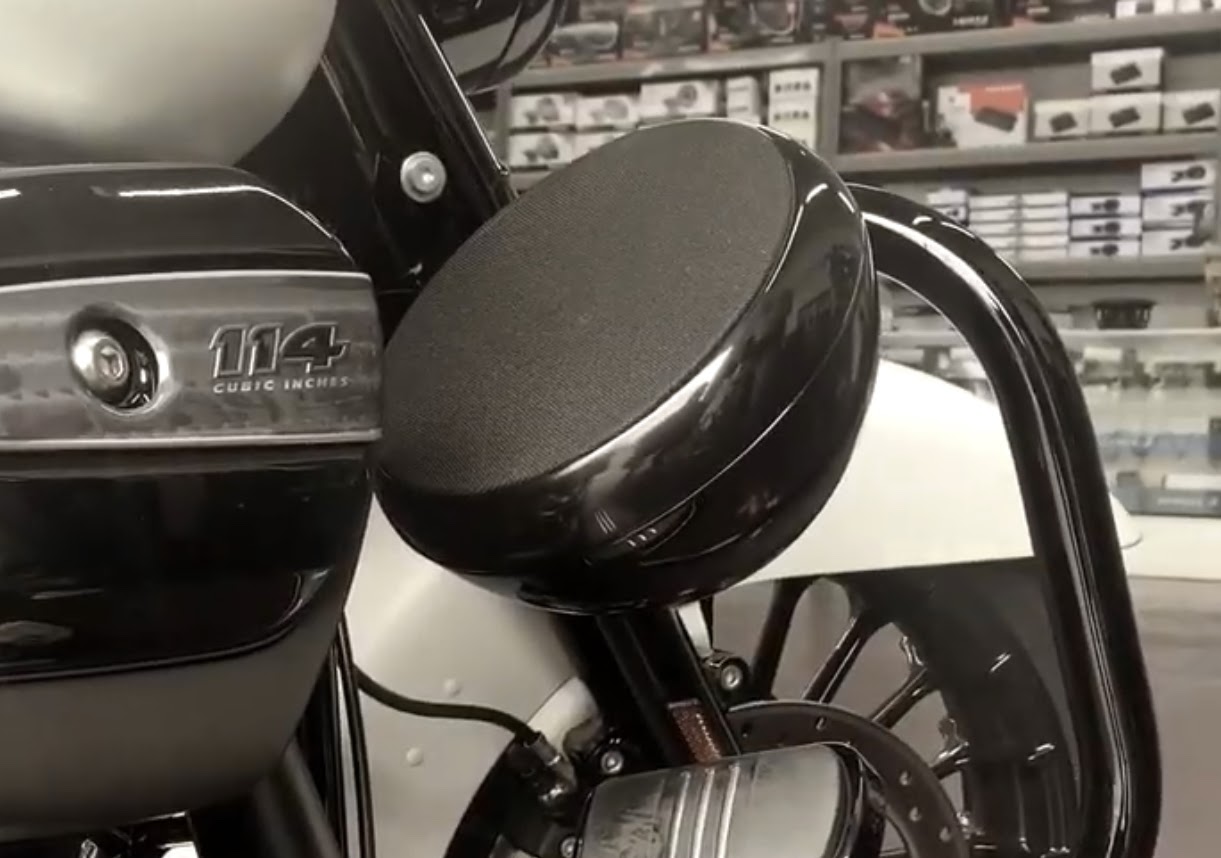 AMS pod install on a Harley bagger